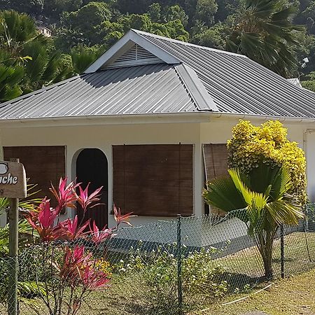 Coco Blanche Appartement Anse Royale Buitenkant foto