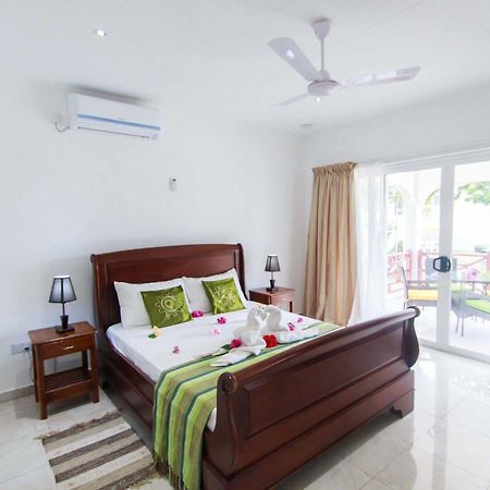Coco Blanche Appartement Anse Royale Buitenkant foto